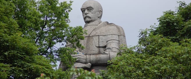 Bismarck-Denkmal in Hamburg von Hugo Lederer