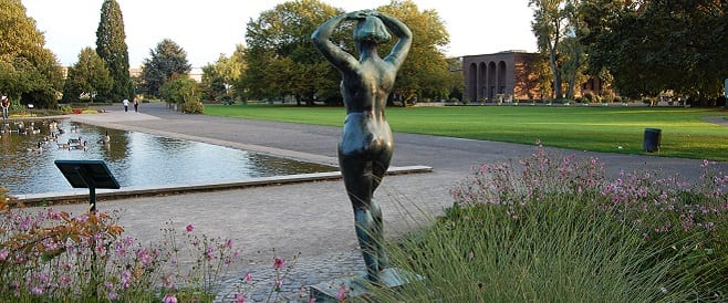 Rheinpark in Köln- Skulptur von Fritz Enke