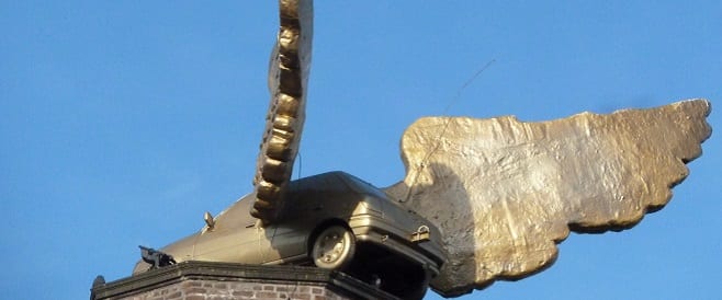 Flügelauto "Goldener Vogel" in Köln