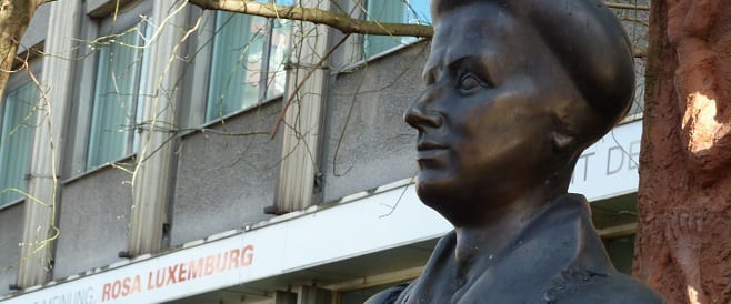 Rosa Luxemburg Bronze von Rolf Biebl